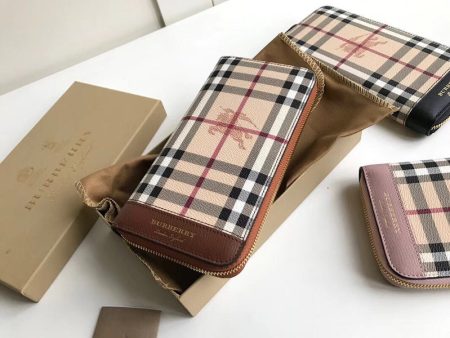 Envy Hold - Burberry Bags - 1136 Online Hot Sale